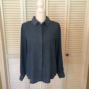 Badgley Mischka Lightweight Blue Denim Look Shirt with Rhinestones Size M